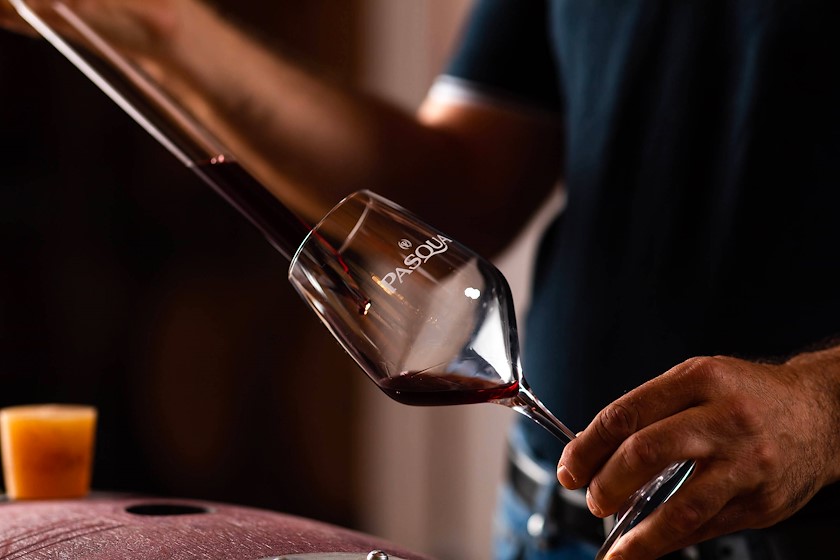 Blend Your Wine Experience